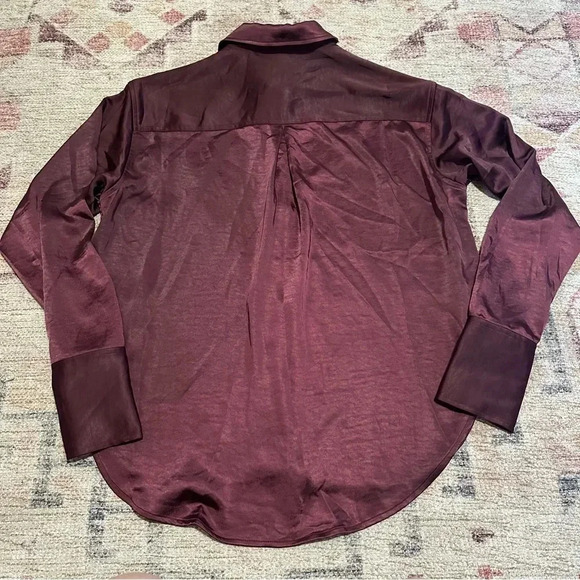 NWT Good American Washed Satin Weekend Shirt Malbec003 Size XXS/XS - Picture 11 of 16